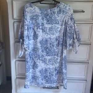 H&M size 10 dress white with blue print